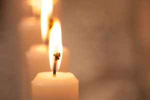 shutterstock_242268304 kveller candle